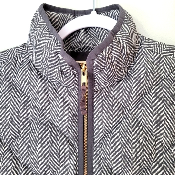 J. CREW Women's Excursion Down Filled Quilted Puffer Vest - Picture 6 of 11
